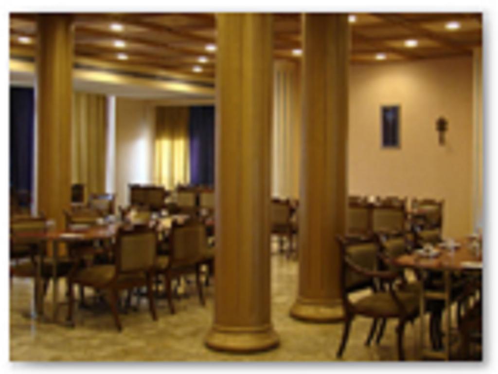 Jabali Palace Ξενοδοχείο Jabalpur Εξωτερικό φωτογραφία